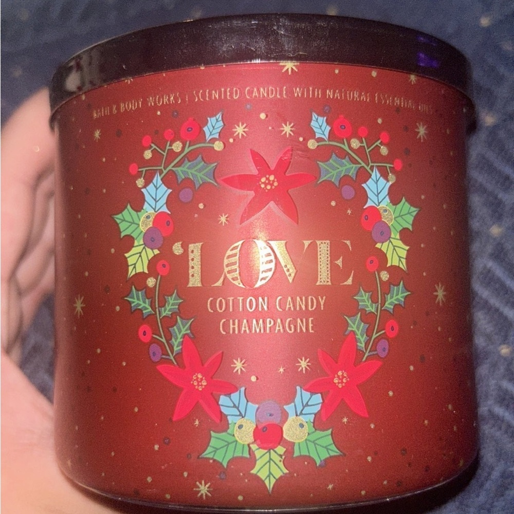 Bath and Body Works Cotton Candy Champagne Candle